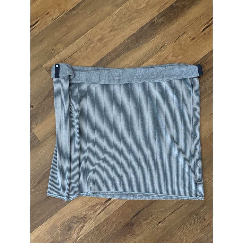 Lululemon Blue Grey Super soft Stripe Vinyasa Scarf One Size O/S Wrap
